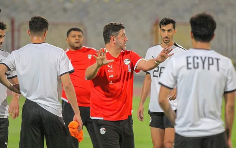 رسميا.. كاف يحدد موعد مباراة مصر وغينيا في المغرب