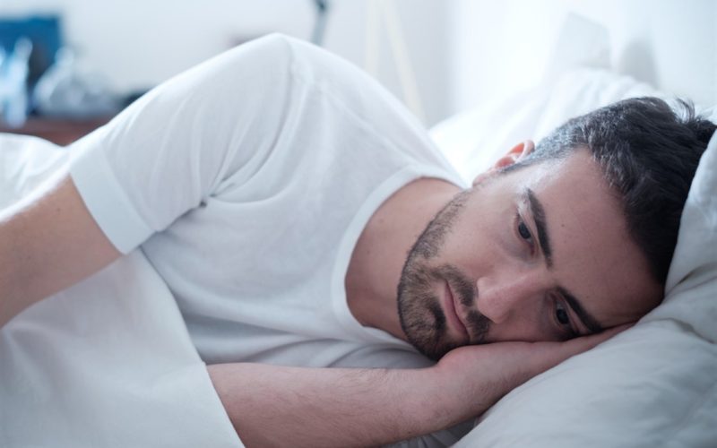 8 طرق فعالة لعلاج اضطرابات النوم المزعجة والأرق